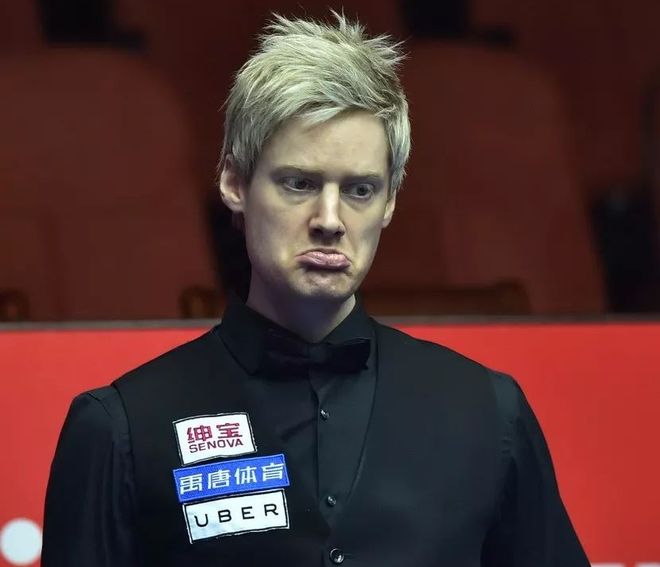 他在采访中 他在采访中